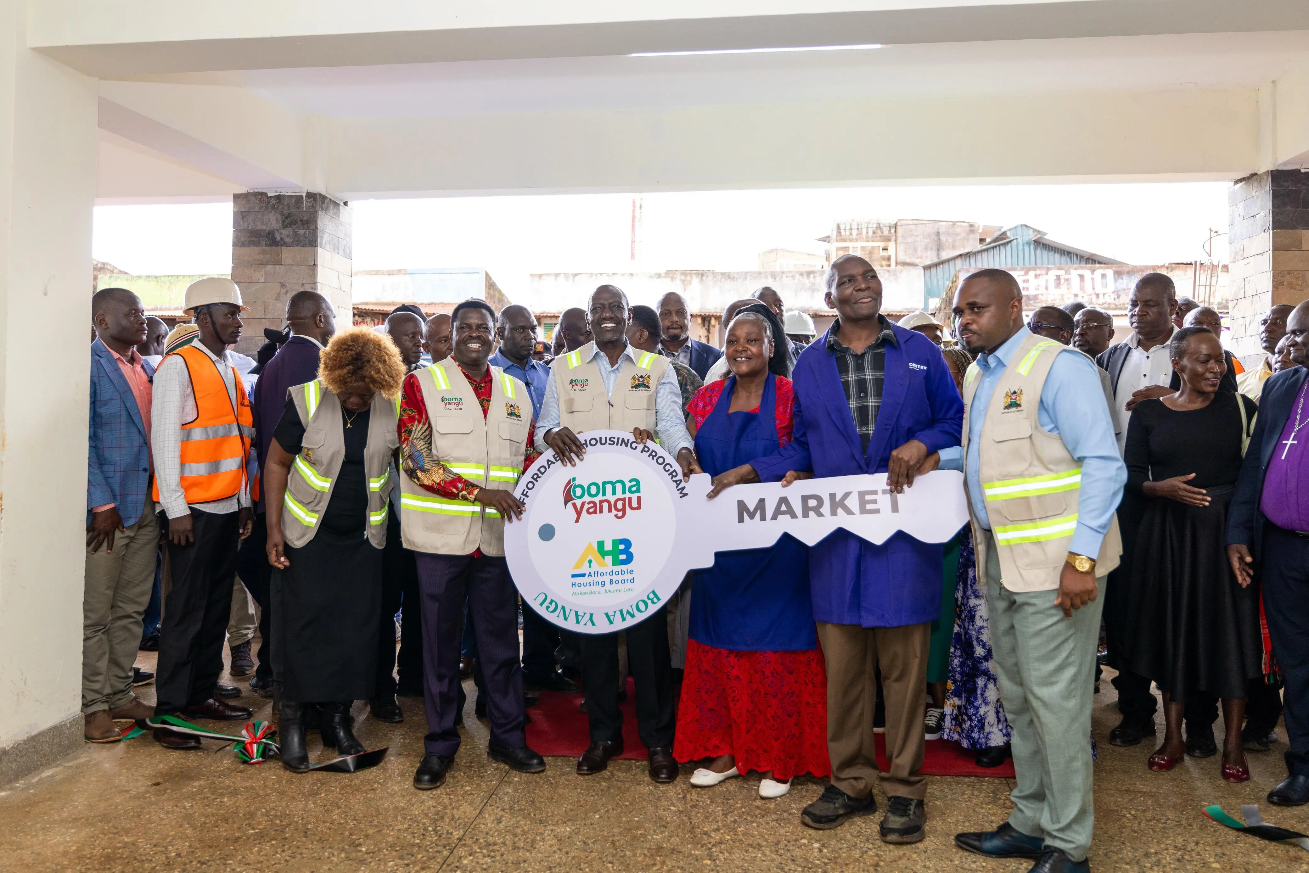 President William Ruto officially handing over the newly-built Chuka Modern Market in Tharaka Nithi County_26.4.2026