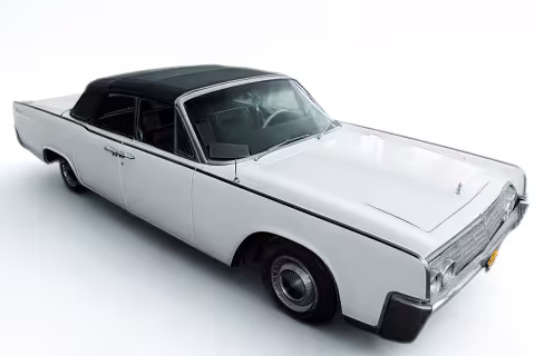 1962 Lincoln Continental Convertible 7.0 Ltr V8 Carburator