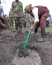 Climate Change and International Diplomacy_First Lady Rachel Ruto In Kiu Makueni County, during the National Tree Planting Day 2_13.11.2023.webp